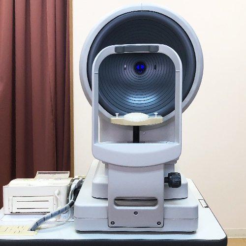 眼科診察の角膜形状解析装置